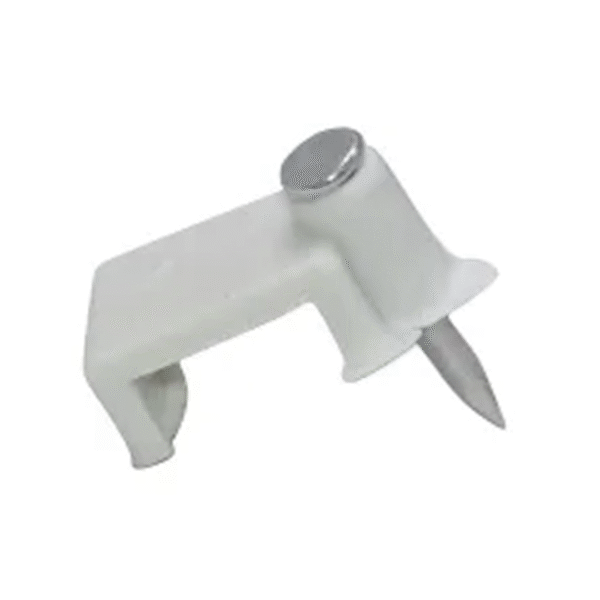 GRAPA PLASTICA X 50 UND CUADRADA N 9